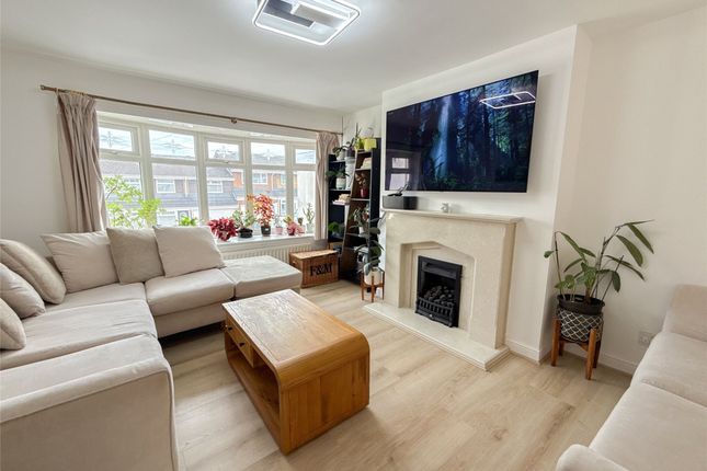 19 Woodville Road, Newcastle Upon Tyne photo 2
