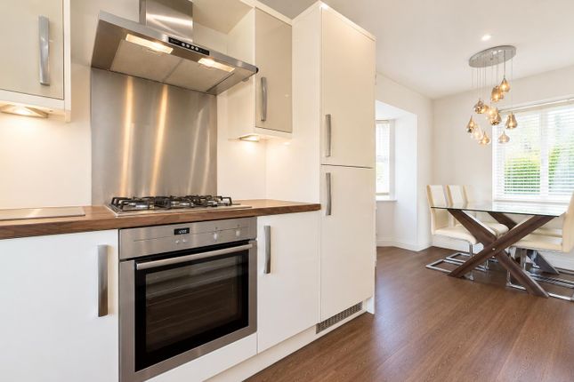 29 Tan Y Bryn Gardens, Aberdare photo 5
