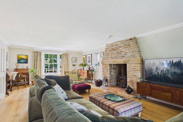 4, Priory Meadows, Saxmundham photo 4