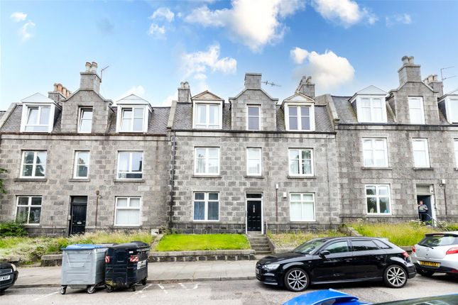 Thumbnail Flat to rent in 83 Menzies Road, Ground Floor Left, Torry