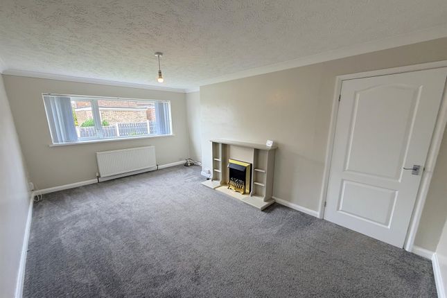 23, Chatsworth Close, Sheffield photo 5