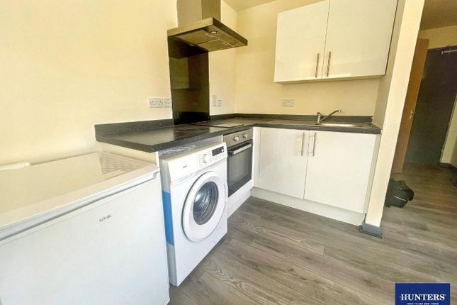 Flat 122 Olicana House, Chapel Street, Bradford photo 3