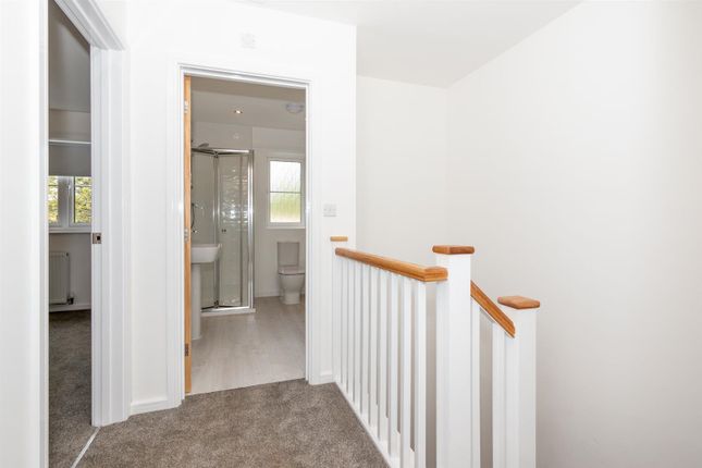 77, Newport Lane, Stoke-On-Trent photo 4