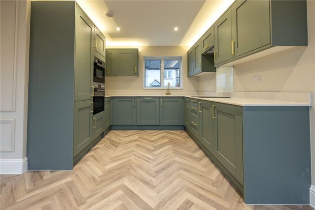 Winchmore Cottage,, The Hill, Amersham photo 2