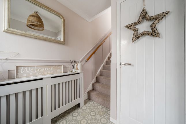 8, Rhallt Drive, Welshpool photo 2