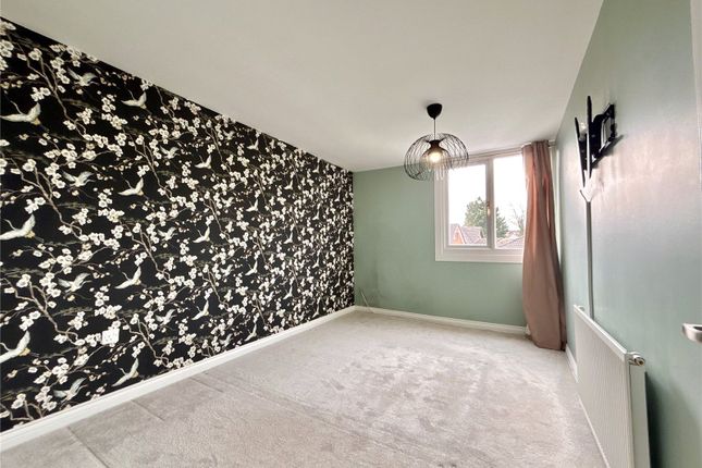 27, Silvester Close, Hampshire photo 4