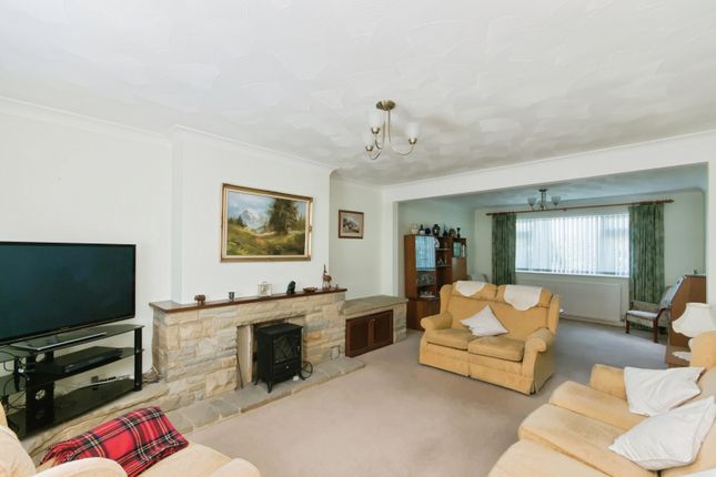19, Alan Way, East Sussex photo 2