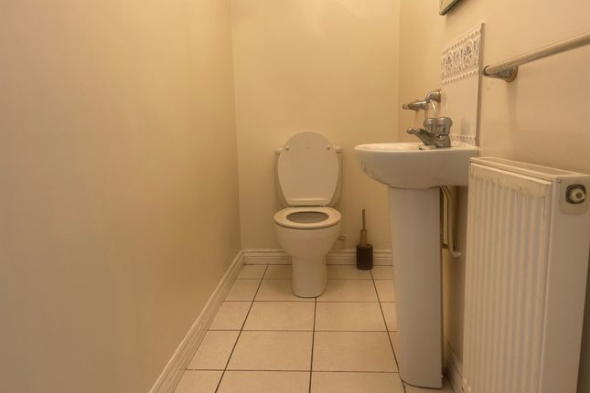 165, Campion Road, HATFIELD photo 4