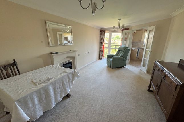 Flat 62, Laurel Court, 24 Stanley Road, Folkestone photo 3