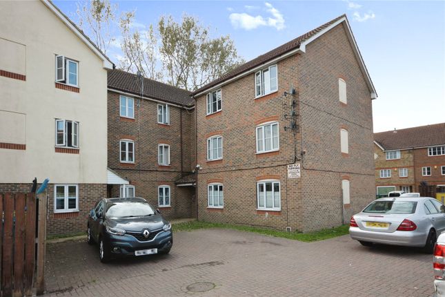 Thumbnail Flat for sale in Redbourne Drive, London