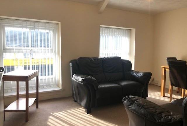 Thumbnail Flat to rent in Sterry Road, Gowerton, Swansea