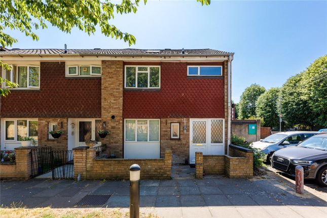 55, Gressenhall Road, London photo 3