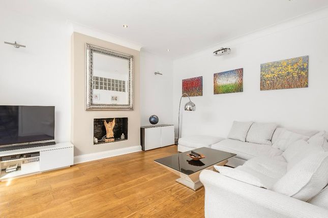 30, Dacres Road, London photo 2