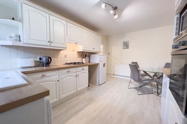 Flat for sale in Lewes Road, East Grinstead