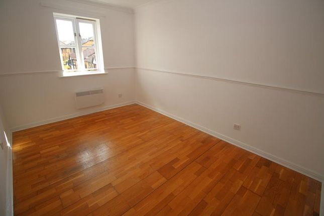 158 Redwood Grove, Bedford, Bedford photo 4