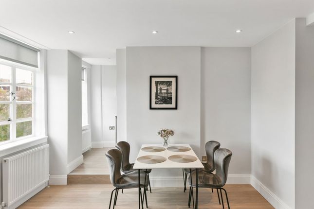 Flat 447, Nell Gwynn House, Sloane Avenue, London photo 2