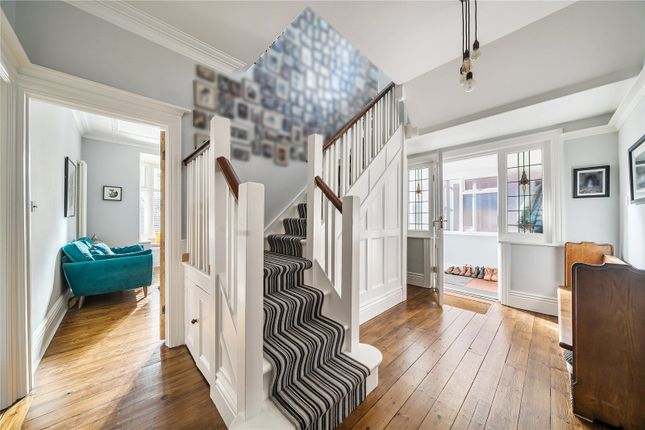 42, North Park Avenue, Leeds photo 2
