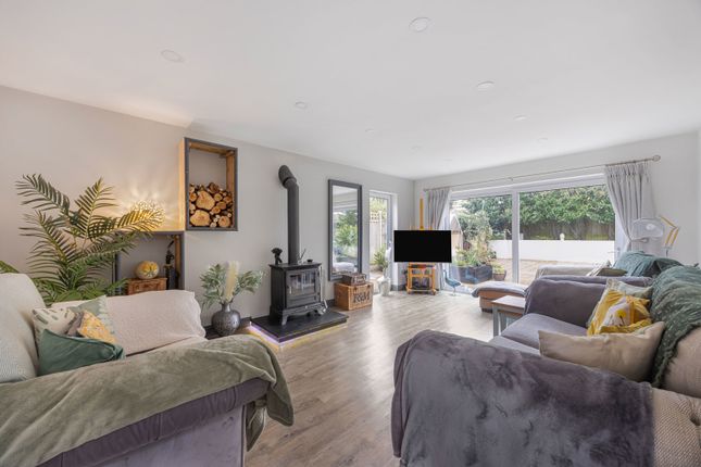 39, Noverton Lane, Gloucestershire photo 2