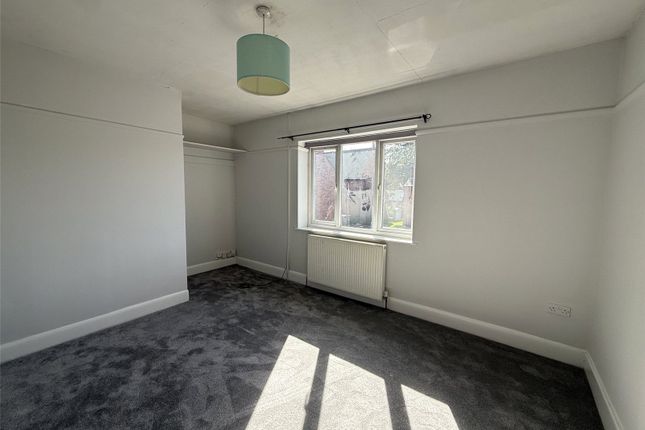 Flat, 805, Atherton Road, Wigan photo 2