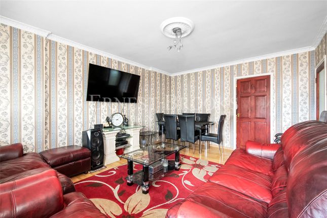 Flat for sale in Midship Point, The Quarterdeck, Isle Of Dogs