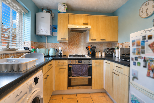 9, Newham Close, Thurmaston, Leicester photo 3
