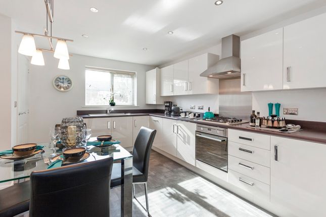 4 Hamilton Way, Shadsworth, Blackburn photo 2