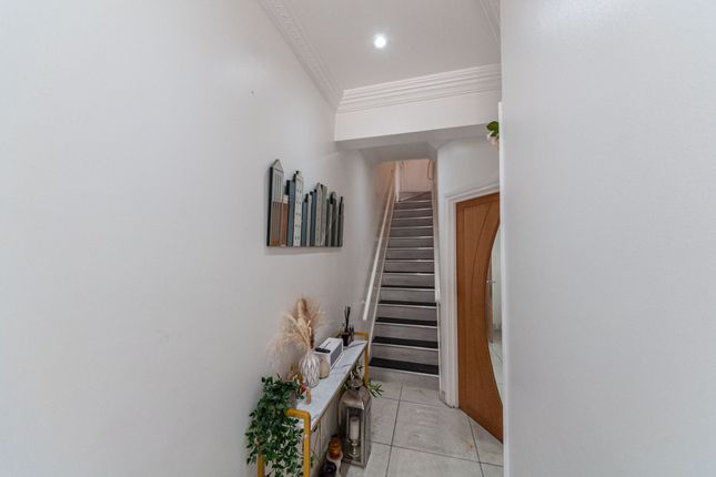 Cheshunt Road, London E7 photo 5