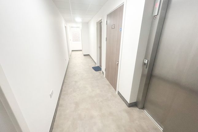 Apartment D16 Fleet Court, Leicester photo 5