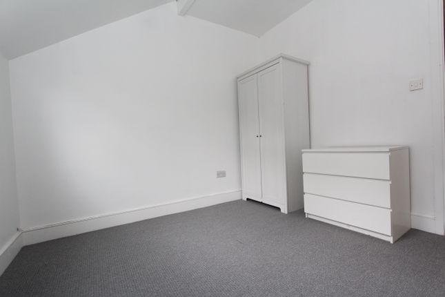 11a, Aukley Road, Sheffield photo 5