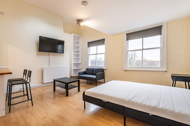 Flat 5, 30, Belgrave Gardens, London photo 4