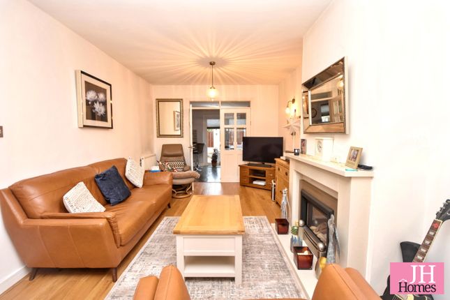19, Orontes Avenue, Barrow-in-Furness photo 4