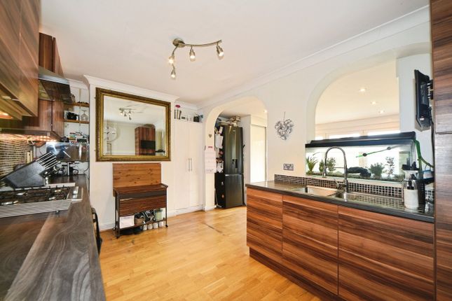 23, Mornington Avenue, Bromley photo 4