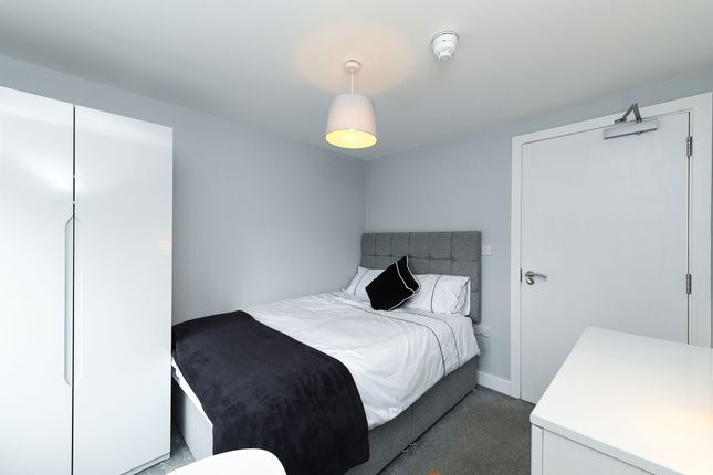 Flat 2, Varsity Court Fletcher Road, Nottingham photo 5