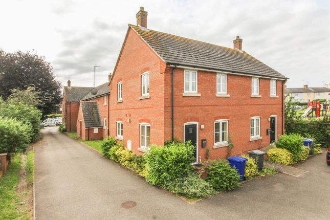 Thumbnail Terraced house to rent in New Cheveley Road, Newmarket