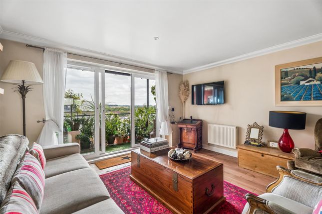 107, Penn Place, Northway, Rickmansworth photo 4