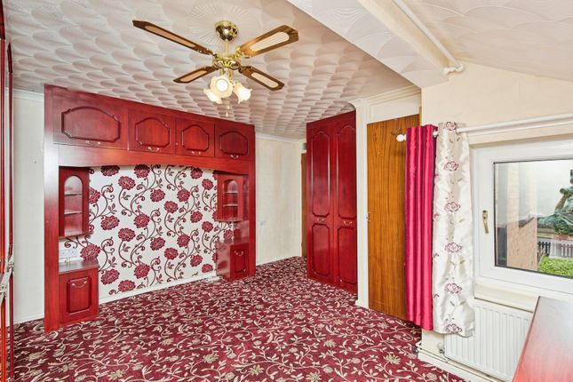 Flat 23 Stonyhurst Court,, Sinfin Avenue, Derbyshire photo 4