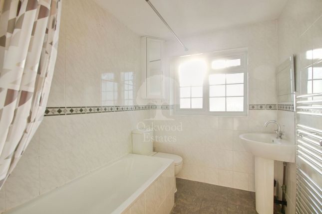 Annexe 56, Beaulieu Close, Datchet photo 4
