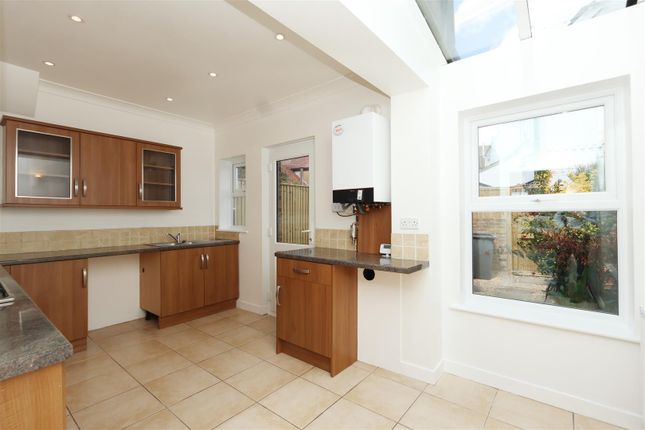 65, Station Road, Polegate photo 4