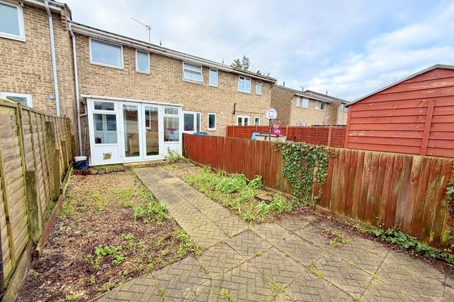 18, Cooke Road, Poole photo 2