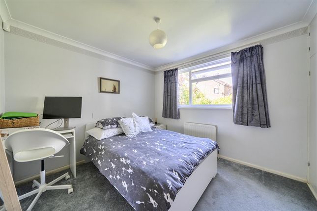 8, Blagdon Close, Dorchester photo 4