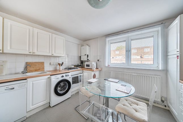 123, Girdlestone Walk, London photo 4