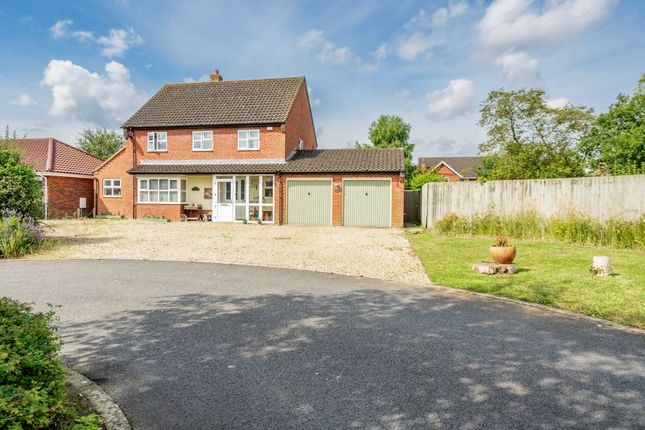 Thumbnail Detached house for sale in Norwich Road, Dereham