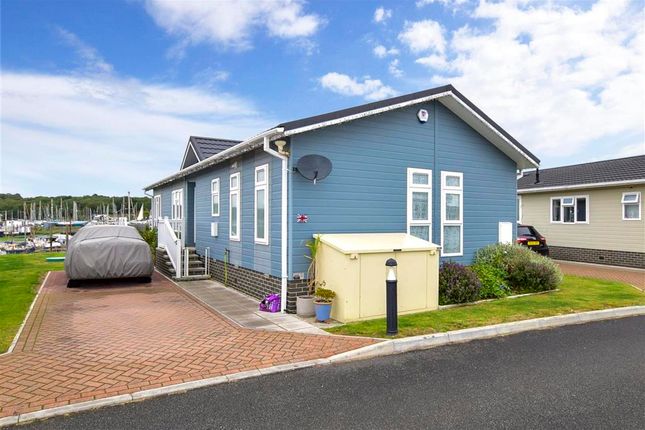 Property For Sale In Peninsula Crescent Hoo Rochester Me3 Buy Properties In Peninsula Crescent Hoo Rochester Me3 Zoopla