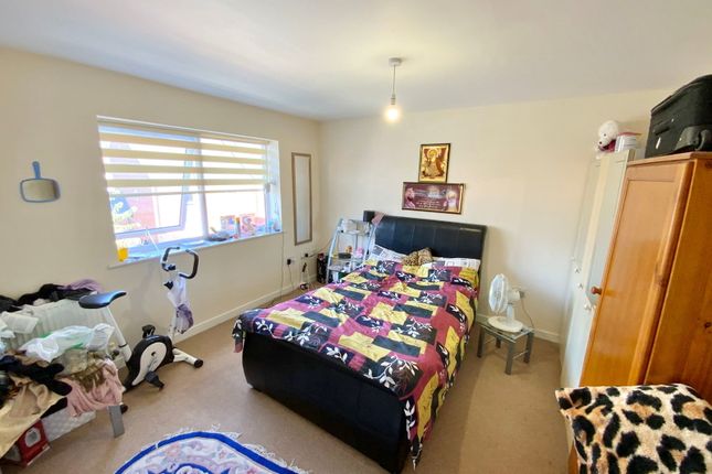 8, Invention Avenue, Birmingham photo 5