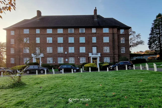 Thumbnail Flat for sale in Kings Drive, Wembley