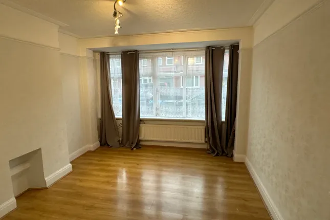 Silverleigh Road, Thornton Heath photo 2