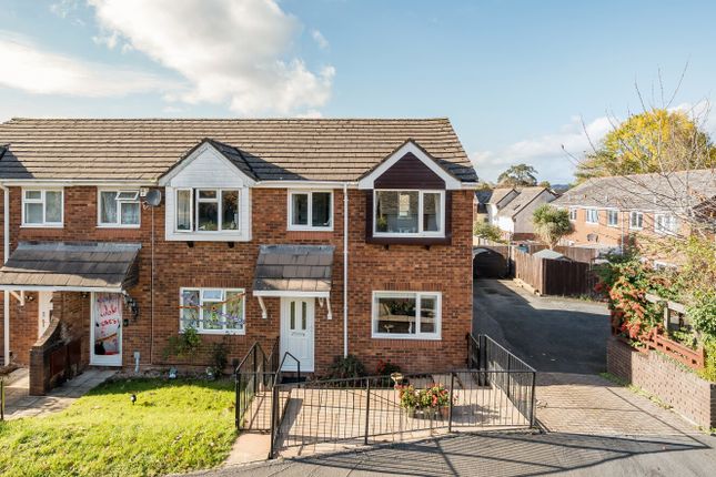 1 - 1372851-1-6900d40...