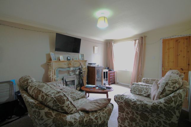 10 The Square, Leicester photo 2