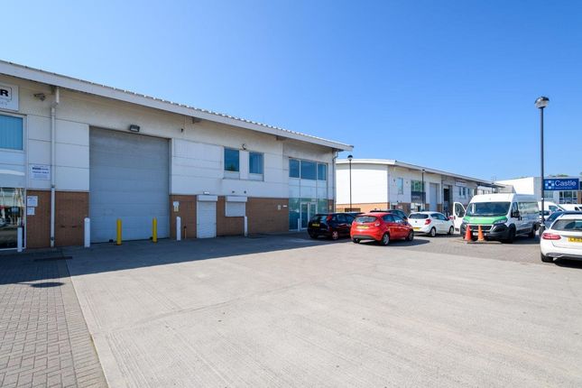 Industrial to let in Galdames Place, Cardiff