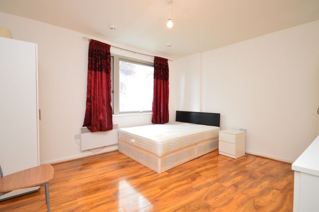 3 Double Bedroom Apartment To Rent